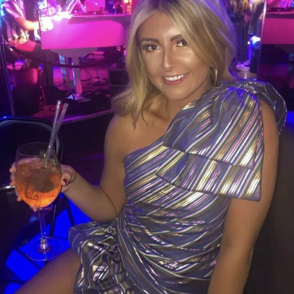 NWT 🦋 BLOGGERS FAVORITE 🦋 ZARA STRIPED TOP BLOUSE SIZE M - Picture 9 of 9